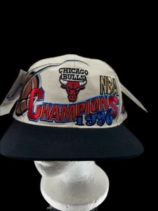 VTG! Chicago Bulls NBA 1996 Champions Locker Room Snapback Hat , Rare NWT! - Picture 1 of 14