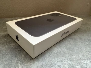 Boite iPhone 16 - Téléphone noir - Excellent état avec livret - Inclus - Photo 1 sur 3