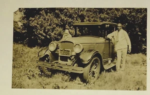 Original Antique C. 1922 Sepia Snapshot Photograph ~ Automobile w/Black Driver - Picture 1 of 2