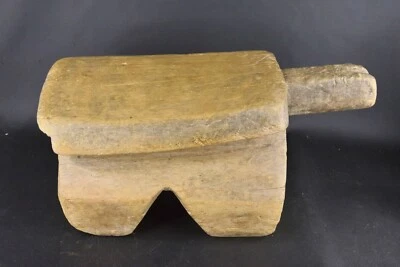 Tabouret africain baoulé de Côte d'Ivoire en bois C272 - Photo 1/4