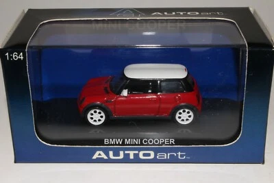 Autoart,宝马 Mini Cooper,1/64 比例盒装 — 第 1/4 张图片