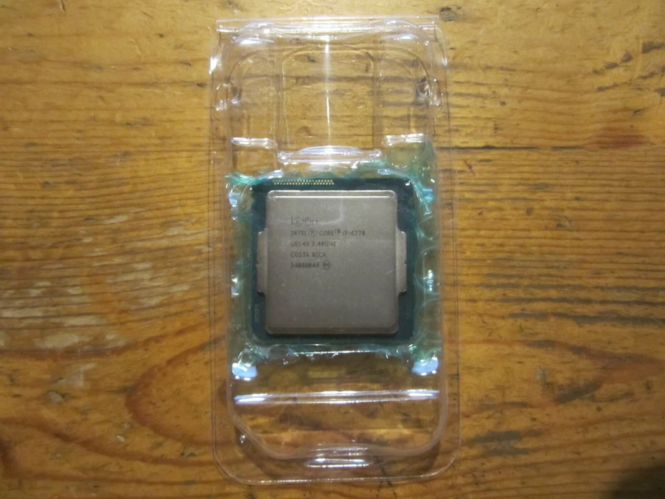 Intel Core i7-4770 3.40GHz SR149 Desktop CPU Processor  - Image 1 of 2