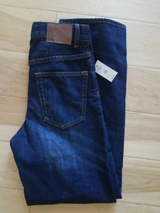 NWT GAP KIDS BOYS  LOOSE FIT CRUNCH DENIM JEANS 12 slim - Picture 1 of 2