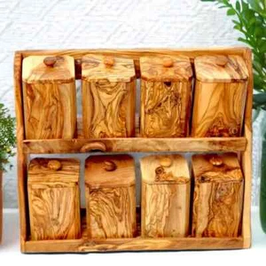 Handgefertigtes Olivenholz Gewürzregal Set mit 8 Behältern / Gläsern & Holzlöffeln - Bild 1 von 4