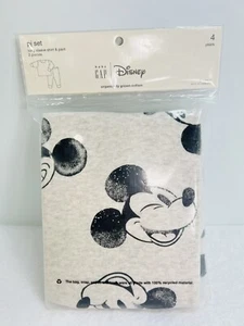 Gap Baby Disney Mickey Mouse Long Sleeve Pajamas Set Kids Unisex Size 4 Years - Picture 1 of 4