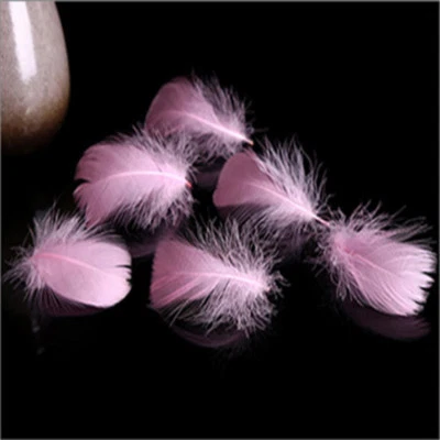 100 Pcs/Lot Natural 4-7cm / 1-2 Inch Small Floating Goose Feather Diy Carnival - Image 1 of 4