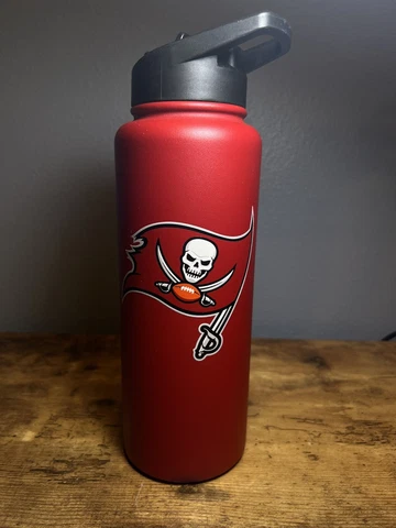Buccaneers Logobrands Tumbler 30 oz used Cover