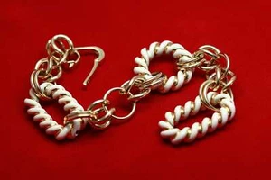 Estate 14K YELLOW GOLD Link BRACELET White Enamel Charm Bracelet 14karat - Picture 1 of 7