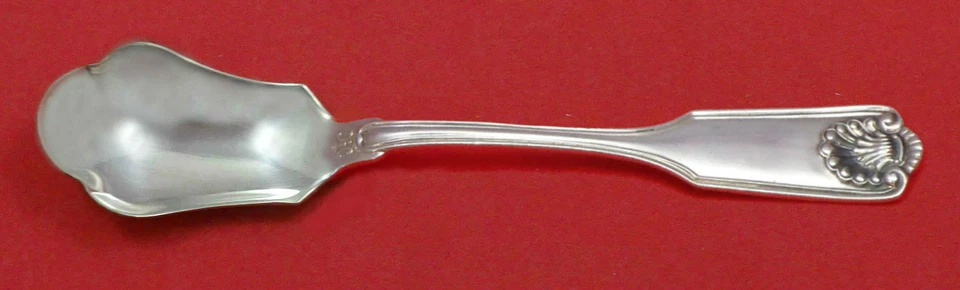 Fiddle Shell by Frank Smith Sterling Silver Relish Scoop Custom Made 5 3/4" - Image 1 of 1