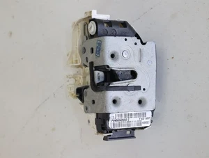 Cerradura de puerta en la parte trasera izquierda Dodge AVENGER 40619 - Imagen 1 de 5