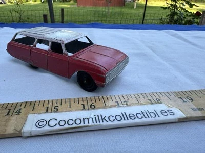 De colección 1962 Metal Tootsietoy Juguete Ford Station Wagon Coche 2 Tonos Pintura Rojo/Blanco Foto 1 de 4