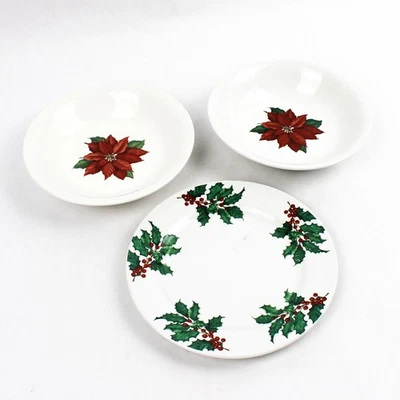 Lote de 3 tigelas de sopa e 1 prato de salada Hallmark Poinsétia & Holly porcelana - Imagem 1 de 4