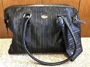 American Tourister Black Weekend Bag•Luggage•With Cosmetic Bag•Clutch  - Picture 1 of 8