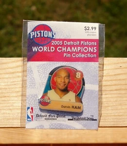 Darvin Ham 8 Detroit Pistons 2005 NBA Basketball 1 1/4" Metal Enamel Pin Pinback - Picture 1 of 3