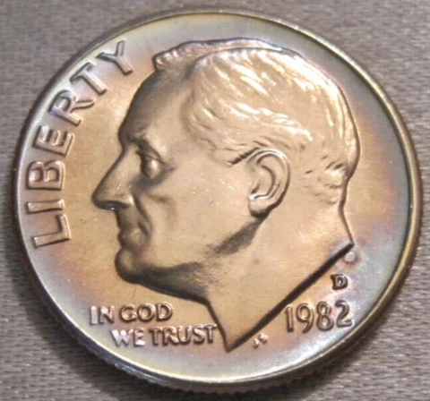 ALBUM TONED AS SHOWN - 1982 D UNCIRCULATED ROOSEVELT DIME *** 815 Cover