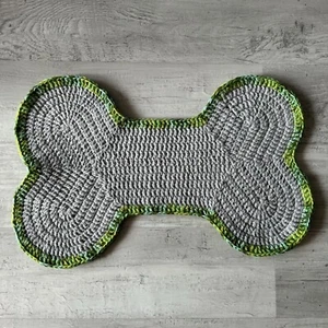 Hundefutter Teller Matte Tischset gehäkelt Handarbeit Knochenform - Bild 1 von 5