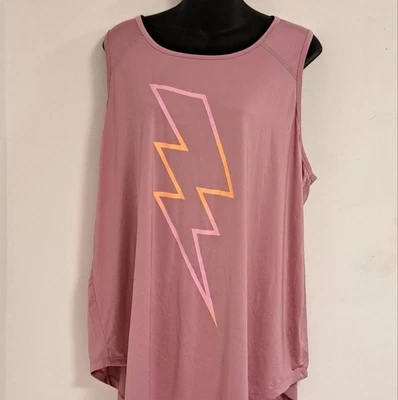 Top Torrid para mujer rosa sin mangas con diseño Lightning 3X Foto 1 de 4