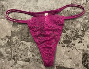 VICTORIA'S SECRET FUSCHIA LACE MESH DOUBLE STRAPPY VINTAGE RARE THONG PANTIES - Picture 1 of 5