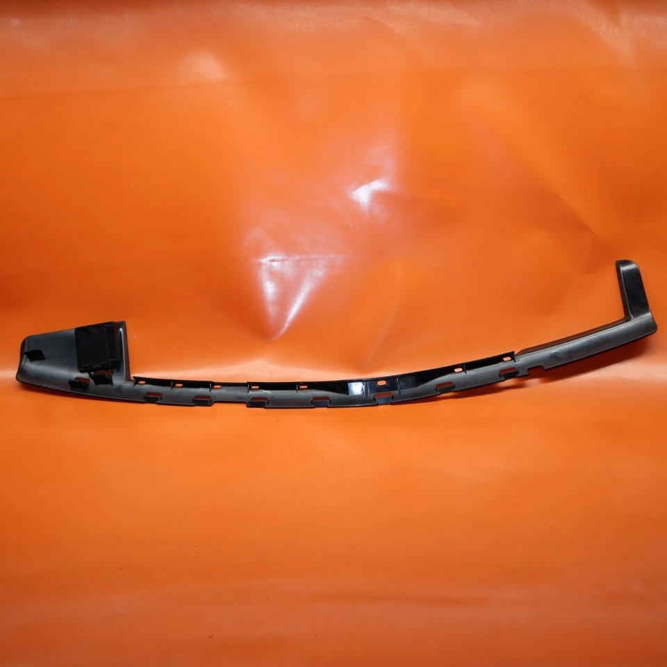 SOPORTE PARACHOQUES TRASERO LAMBORGHINI URUS 2019 2020 2021 2022 2023 4ML807941 OEM Foto 1 de 4