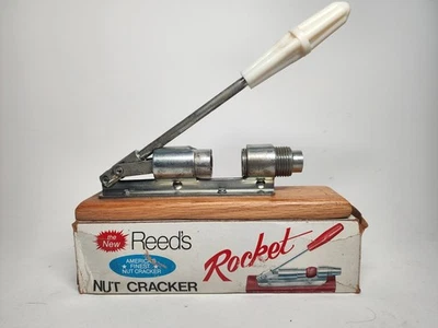 Vintage Reeds Rocket Nut Cracker Model 800  White Handle Original Box Made USA - Image 1 of 3