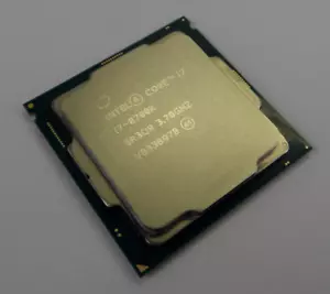 Intel i7-8700K 3,70GHz 12MB Hexa Core CPU Prozessor LGA 1151 SR3QR - Bild 1 von 1