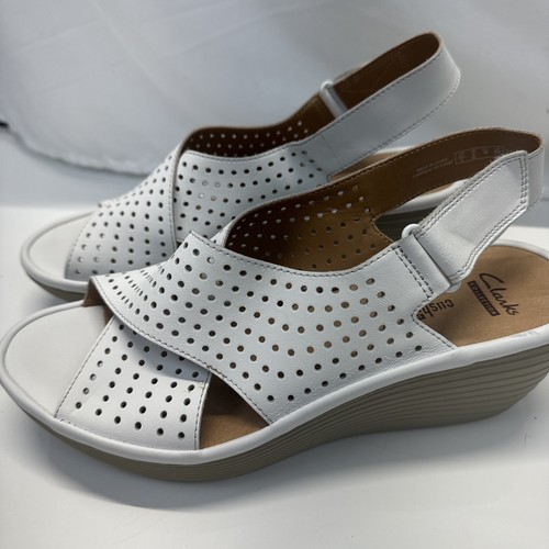 Sandali da donna Clarks variel Reedly taglia 6 5 zeppa slingback bianchi perfetti in pelle