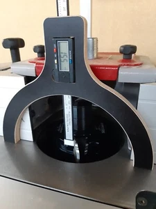 Digital Messschieber Kreissäge Tiefenmesser Messuhr Fräsmaschine Einstelluhr NEU - Bild 1 von 9