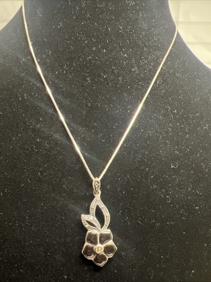 Natural Black Onyx and Marcasite  gemstone Pendant Necklace, silver 925 Flower - Image 1 of 4