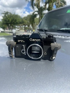 Cámara fotográfica Canon FTb QL negra 35 mm sin lente incluida - Imagen 1 de 10