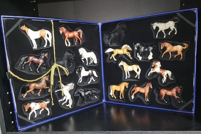 Breyer fest 20 Aniversario Compañeros de Establo Conmemorativos + Caja - ¡Múltiples descuentos! Foto 1 de 4