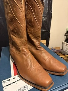 NEW Tony Lama Western Cowboy Boots Boot Style 6104C tan Jersey calf Size 13 - Picture 1 of 13