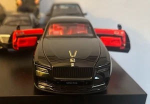 Dealership Edition 1:24 Scale Rolls Royce Spectre - Picture 1 of 8