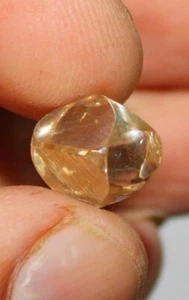 Moissanite Rough VVS quality MM off white color raw Moissanite gemstone 7.05 Cts - Picture 1 of 3