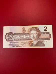 1986 Canada  2 Dollar Thiessen / Crow Banknote Circulated - Imagen 1 de 2