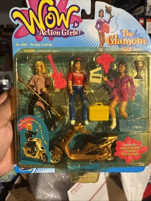 Juego de 3 figuras y accesorios vintage WOW Action Girls The Glamour LANARD sellado Foto 1 de 4