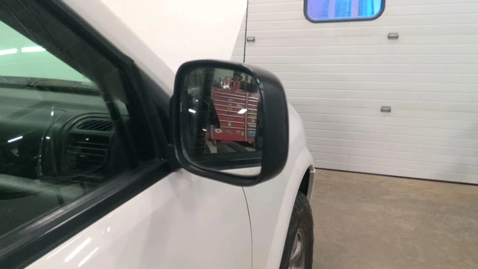 Espejo retrovisor lateral eléctrico para pasajeros de 2 puertas compatible con 98-03 ISUZU RODEO 736128 Foto 1 de 4