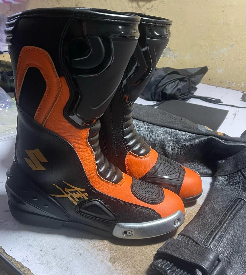 SUZUKI HAYABUSA Motorcycle Biker Leather Boots Motorbike Leather Racing Boots - Image 1 of 1