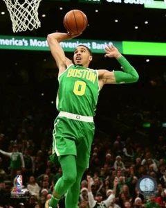 Foto de Jayson Tatum Boston Celtics 8X10 *LICENCIA* Larry Bird Pete Maravich - Imagen 1 de 1