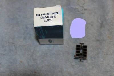 NOS 1964 1965 1966 FORD GALAXIE MUSTANG 8 SOCKET WIRING PLUG  - Image 1 of 4