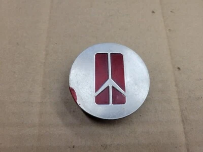 Oldsmobile OEM 1991-1996 Cutlass Ciera Machined Center Cap Hub Cover 10180878 - Изображение 1 из 3