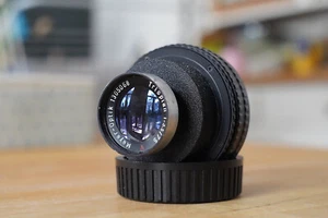 Meyer-Optik Trioplan 1:3.5/75 mm Red V for M42 | Vintage Lens - Picture 1 of 14