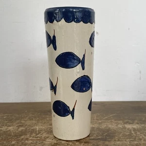 Fisch Vase Knospe JUDN Sgraffito blau weiß Keramik terrakotta - Bild 1 von 11