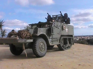 PLAYMOBIL CUSTOM HALF TRACK   ANTIAEREO (3D) +SUBOFICIAL (FRANCIA-1945) REF-001 - Imagen 1 de 12