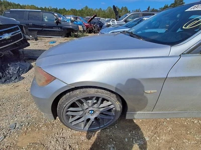 Driver Left Fender Station Wgn compatível com 07-12 BMW 328i 2692490 - Imagem 1 de 4