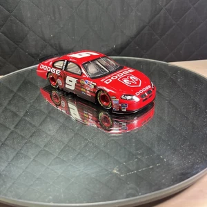 Kasey Kahne 2005 Dodge Dealers Intrepid #9 1/24 Action Diecast NASCAR - Picture 1 of 13