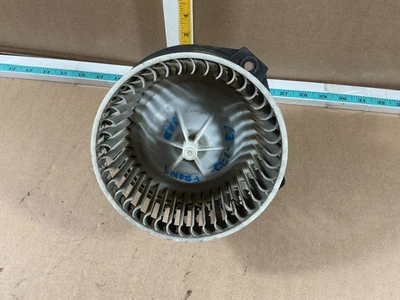 2002-2009 GMC Envoy AC Heater Blower Motor 52498806 OEM - Image 1 of 4