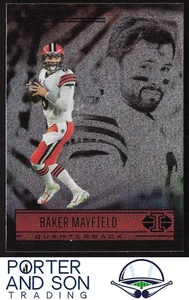 Baker Mayfield Trophy Collection Dots 2021 Panini Illusions #42 Cleveland Browns - Imagen 1 de 2