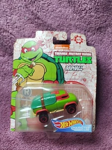 Hot Wheels Teenage Mutant Ninja Turtles Raphael Character Car 4/5 Nickelodeon - Picture 1 of 13