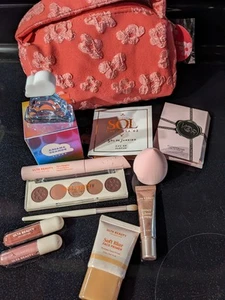 Ulta Beauty 12 Piece Bag, Mini Cloud Ariana Grande, Fragrances Eyeshadow Palette - Picture 1 of 8