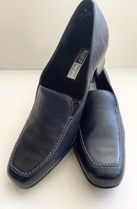Munro American schmaler blauer Damen-Loafer aus Leder bequem 7,5 M klassisch neu ohne Karton - Bild 1 von 12